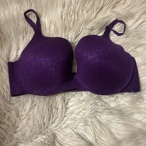 Victorias Secret Push Up Bra 38D